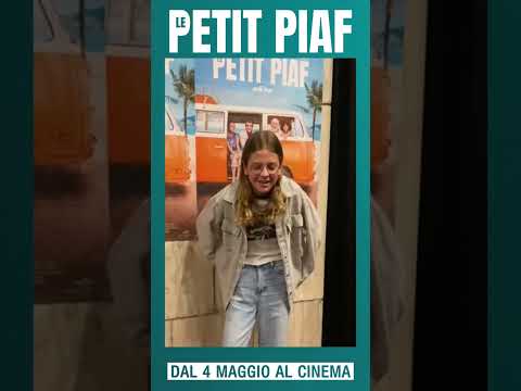 Emozionante Reazione dei Bambini a LE PETIT PIAF! #shorts