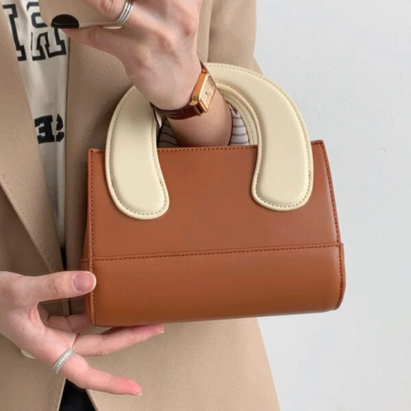 2023 Summer New Cute Handbag One Shoulder Piccola borsa quadrata da donna Borsa a tracolla Borsa piccola38570220